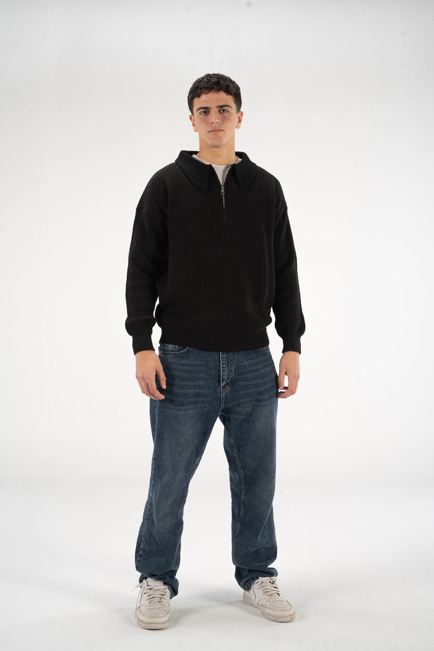 Black Knitted Zipper