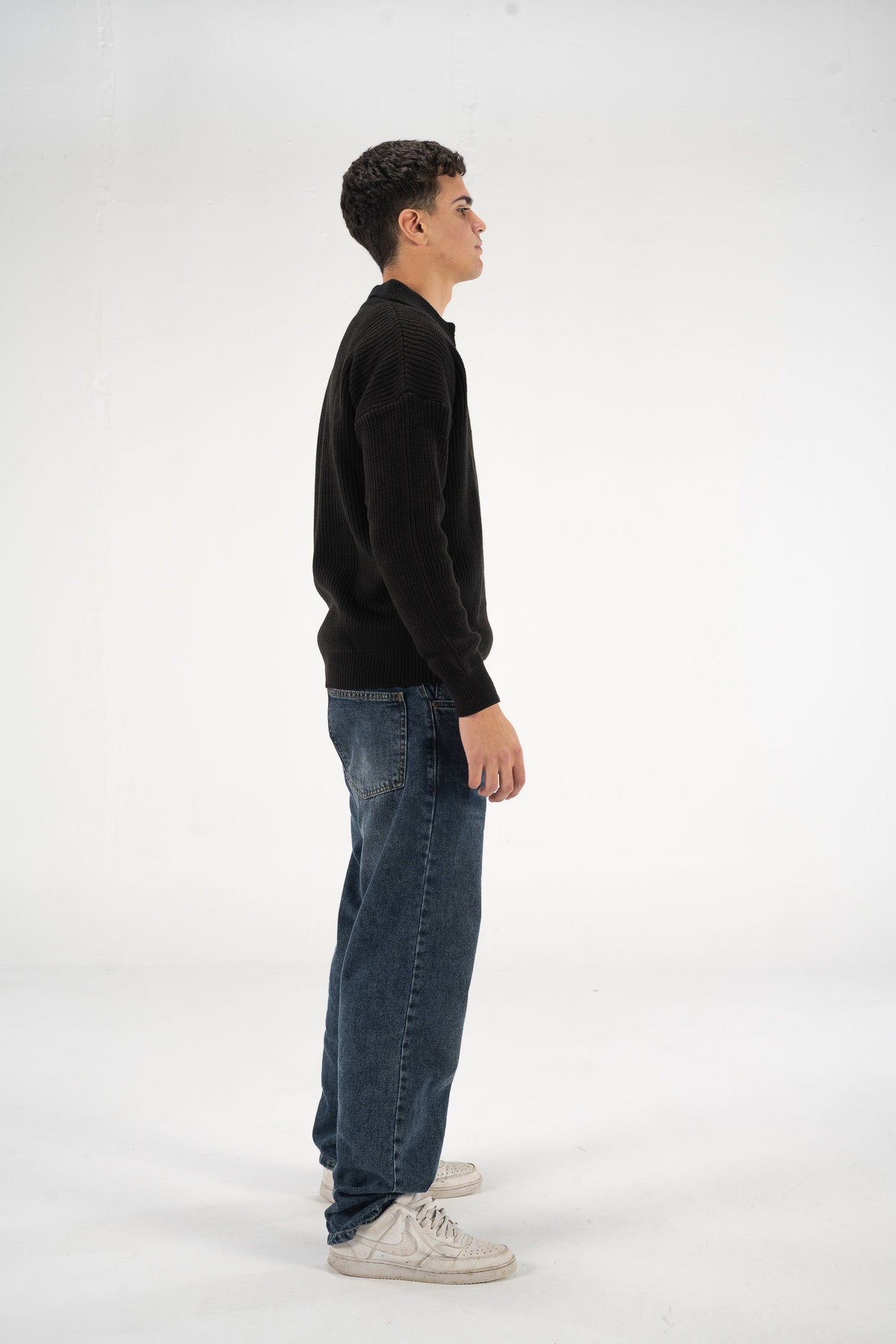 Black Knitted Zipper